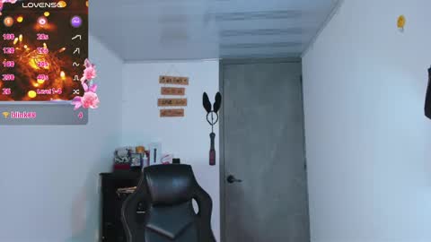 Flor....... online show from 03-12-25, 01:47