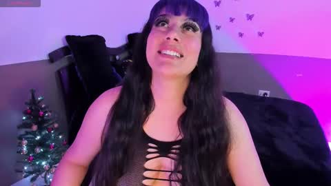 LUU online show from 11-25-25, 03:28