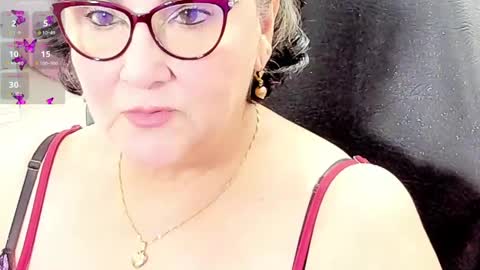 Snapshot of cataleya_mom_ chatting on 04-23-26, 03:52 cataleya online show from 04-23-26, 03:52