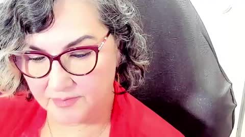 Snapshot of cataleya_mom_ chatting on 05-16-26, 11:57 cataleya online show from 05-16-26, 11:57
