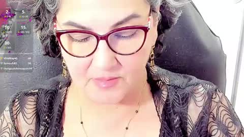 Snapshot of cataleya_mom_ chatting on 05-22-26, 04:12 cataleya online show from 05-22-26, 04:12