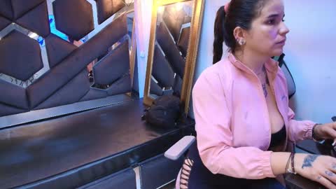 Cataleya online show from 11-16-25, 11:05