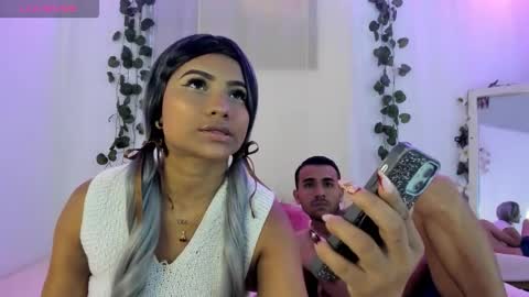 Cata y Roger online show from 10-10-25, 04:50