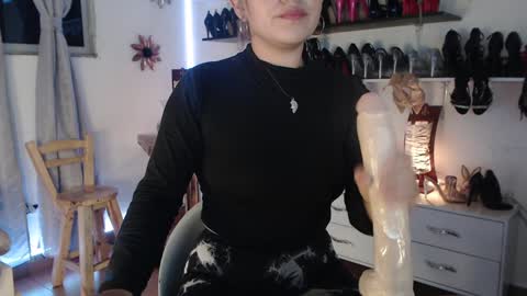 Catalina bruce2 online show from 01-11-25, 07:28