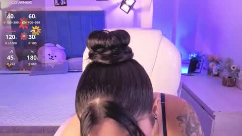 Catalina online show from 10-26-25, 12:49