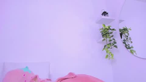      online show from 03-12-25, 04:30