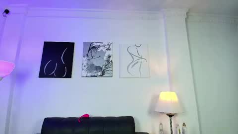 Snapshot of cate_stom chatting on 10-16-25, 02:56 cate_stom online show from 10-16-25, 02:56