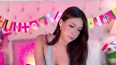 CaterinaRomano online show from 06-25-26, 07:40