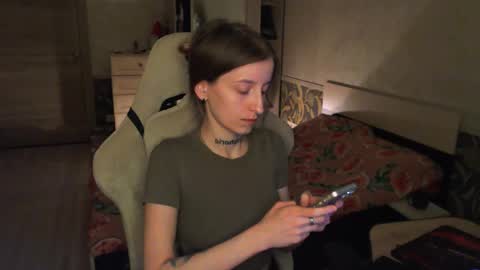 Snapshot of cath_dysphoria_ chatting on 04-26-26, 07:22 CATH online show from 04-26-26, 07:22