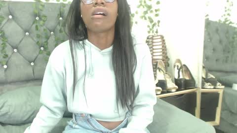 Snapshot of cathalinasharon chatting on 06-07-26, 02:10 cathalina online show from 06-07-26, 02:10
