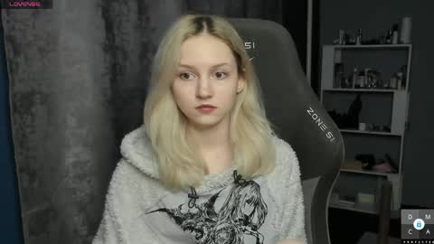 Sam online show from 04-24-26, 03:47