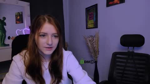 Snapshot of catherine_kitty chatting on 02-10-25, 10:09 Catherine online show from 02-10-25, 10:09