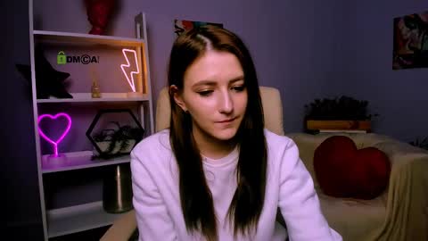 Snapshot of catherine_kitty chatting on 02-21-25, 04:16 Catherine online show from 02-21-25, 04:16