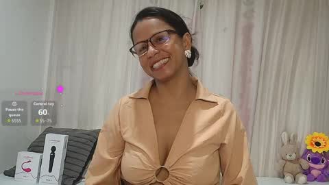 Snapshot of catherine_mature45 chatting on 04-27-26, 06:28 Catherine online show from 04-27-26, 06:28