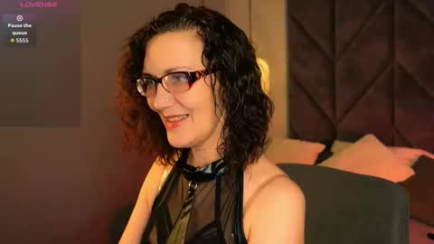 Catherine online show from 02-17-26, 01:51