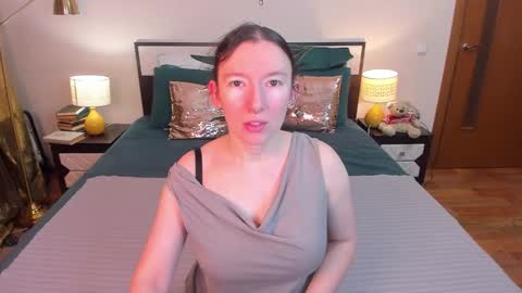 Catrin online show from 02-13-26, 05:58