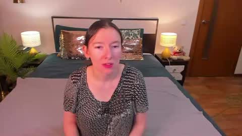 Catrin online show from 06-13-26, 03:26