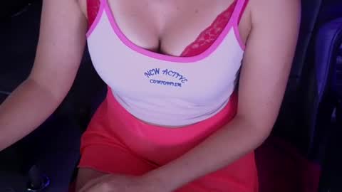 Snapshot of catherinstone chatting on 06-28-26, 09:37 catherinstone online show from 06-28-26, 09:37