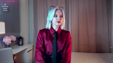 Mia online show from 03-13-26, 11:06