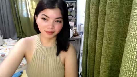 Snapshot of cathy_lyn chatting on 03-28-26, 11:59 cathy_lyn online show from 03-28-26, 11:59