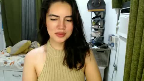 Snapshot of cathy_lyn chatting on 04-29-26, 11:36 cathy_lyn online show from 04-29-26, 11:36