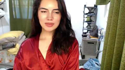 Snapshot of cathy_lyn chatting on 05-24-26, 12:37 cathy_lyn online show from 05-24-26, 12:37