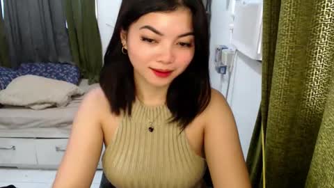 Snapshot of cathy_lyn chatting on 05-29-26, 11:25 cathy_lyn online show from 05-29-26, 11:25