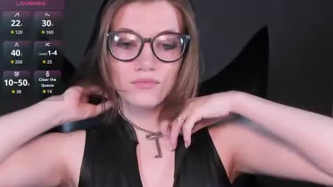 Snapshot of cathybarnes chatting on 06-23-26, 07:06 cathybarnes online show from 06-23-26, 07:06
