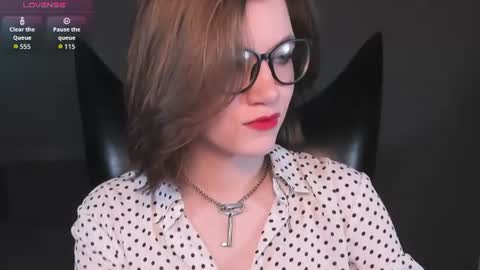 Snapshot of cathybarnes chatting on 06-28-26, 07:36 cathybarnes online show from 06-28-26, 07:36