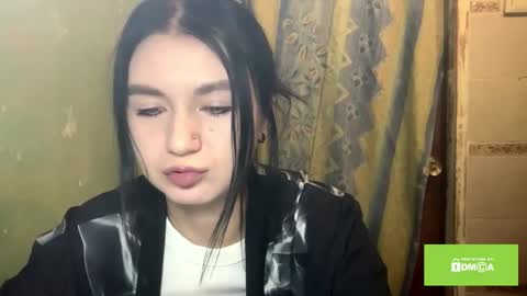 Lola online show from 12-04-25, 10:07