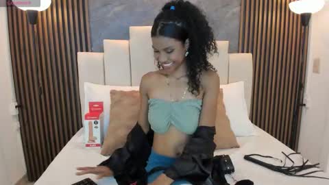 catiusca_reyes_03 online show from 12-02-25, 01:28