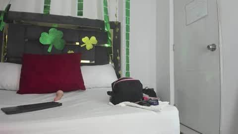 Catleya online show from 03-21-26, 12:32