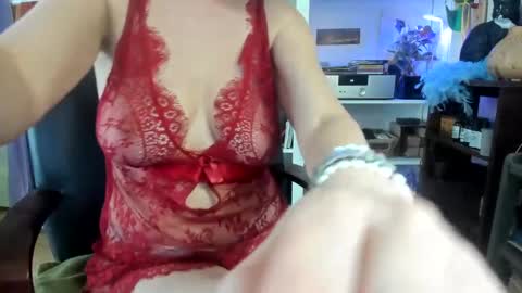 some call me djcatnips some call me CC but i love it when you call me miss catnips  online show from 02-06-25, 09:28