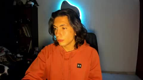 catnuaa online show from 06-18-26, 04:46