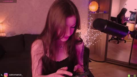 Snapshot of catromance chatting on 12-16-24, 06:49 Katerina online show from 12-16-24, 06:49