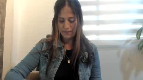 CATT EVANS online show from 11-23-25, 10:31