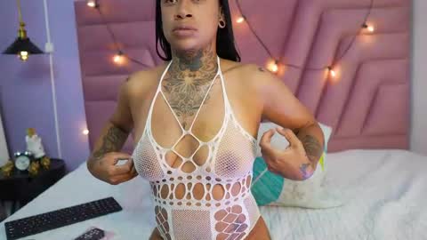 Snapshot of cattaleeyaa chatting on 05-24-26, 07:52 CATALEYA online show from 05-24-26, 07:52