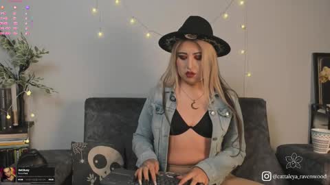 Cattaleya Ravenwood online show from 03-18-26, 02:20