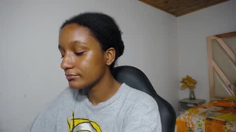 Snapshot of cattleya_hotgirl chatting on 12-29-24, 10:47 Cattleya online show from 12-29-24, 10:47