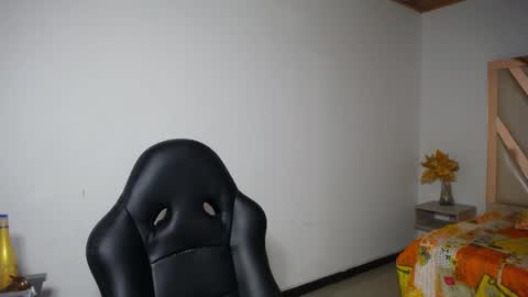 Snapshot of cattleya_hotgirl chatting on 12-30-24, 11:28 Cattleya online show from 12-30-24, 11:28