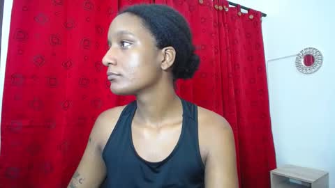 Snapshot of cattleya_hotgirl chatting on 12-31-24, 10:04 Cattleya online show from 12-31-24, 10:04