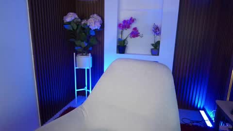 cattleyascaly online show from 09-20-25, 07:15