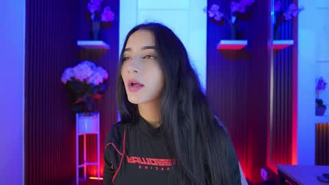 cattleyascaly online show from 10-18-25, 07:14