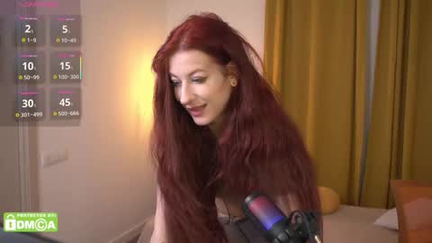 caty_cuddly online show from 11-19-25, 09:26