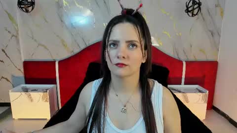 Snapshot of caty_sex4u chatting on 07-05-26, 10:33 caty online show from 07-05-26, 10:33