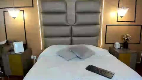 caylincollins online show from 02-08-25, 07:16