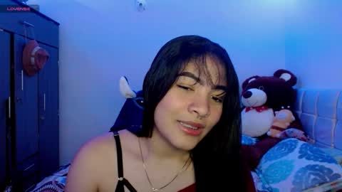 Snapshot of caylinn19 chatting on 09-09-25, 03:06 Caylinn online show from 09-09-25, 03:06