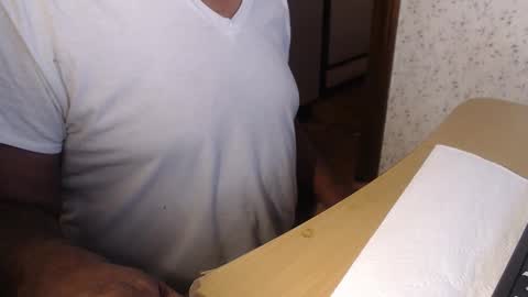 cazzsper2005 online show from 04-24-26, 05:32