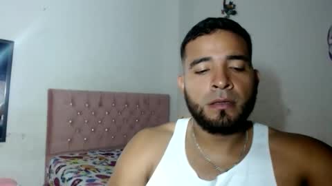 Snapshot of ccamilo_ chatting on 06-02-26, 01:13 camilo online show from 06-02-26, 01:13