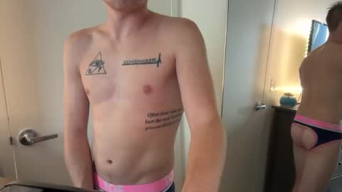 Snapshot of cchadnextdoor25 chatting on 10-29-25, 05:36 Chad online show from 10-29-25, 05:36